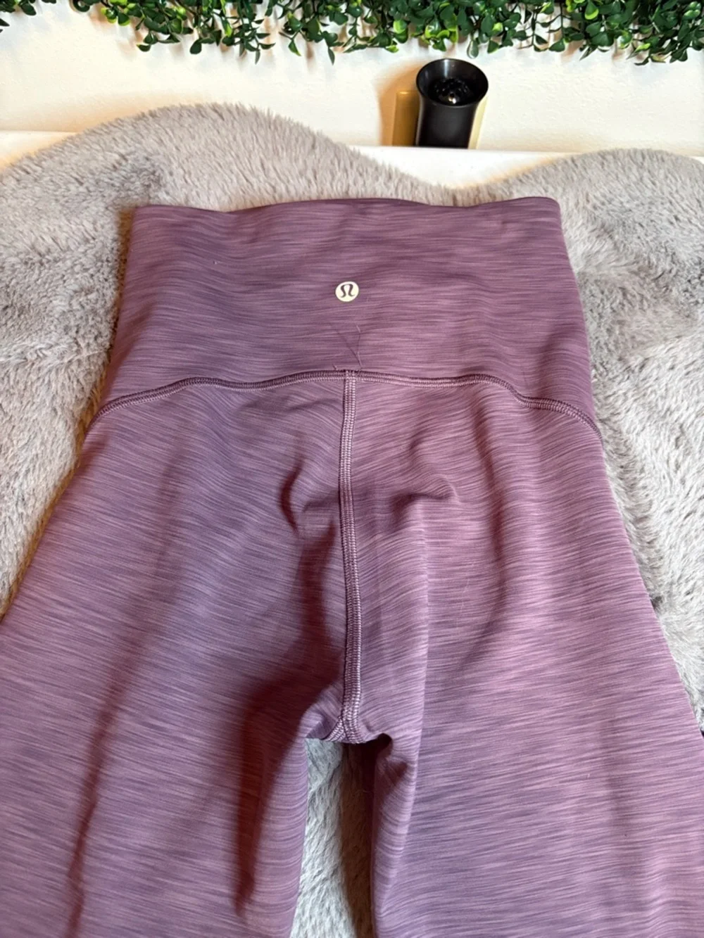 lululemon athletica Mauve/Purple Leggings Size 4